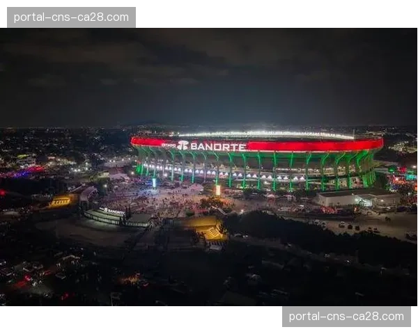 墨西哥城阿兹特克球场完成翻新，将第三次承办世界杯揭幕战